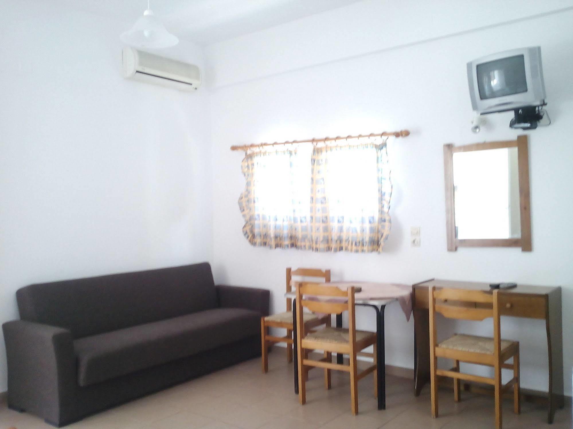 Dimitra Apartments Gouves Extérieur photo